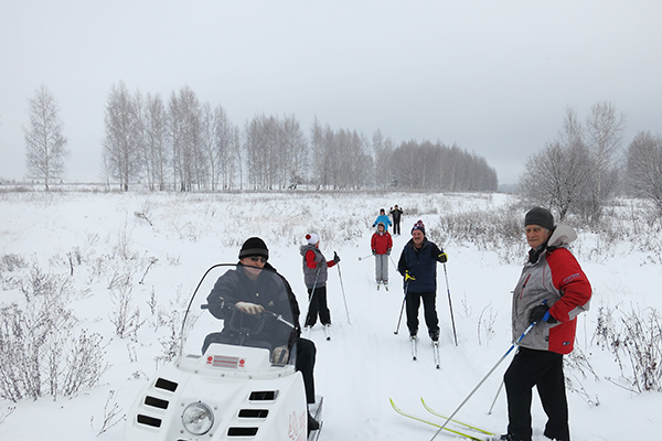 База Спорт - лыжная трасса снегоход IMG_2023