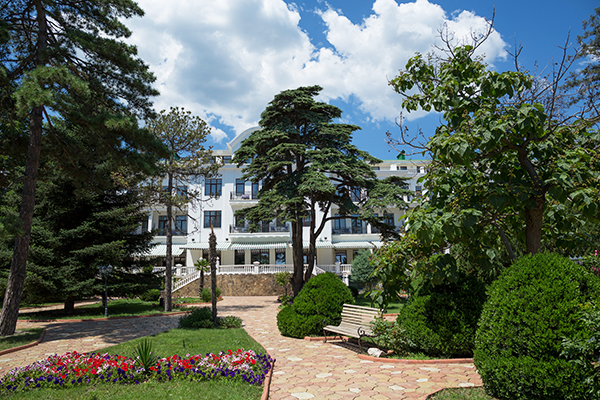 Отель Riviera Sunrise Resort & Spa,Территория. Вид на корпуса Classic и Modern