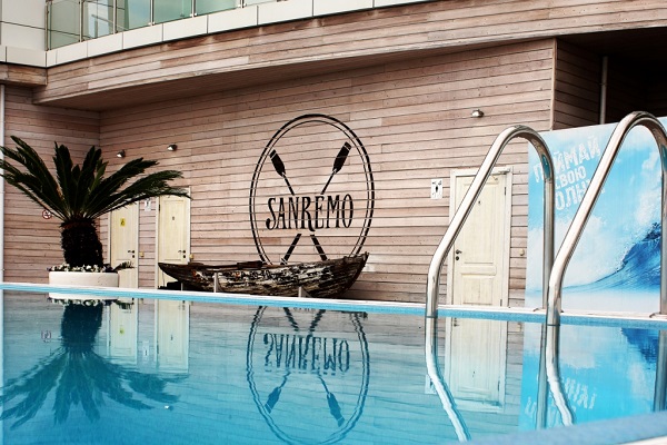 Отель Sanremo,Бассейн открытый