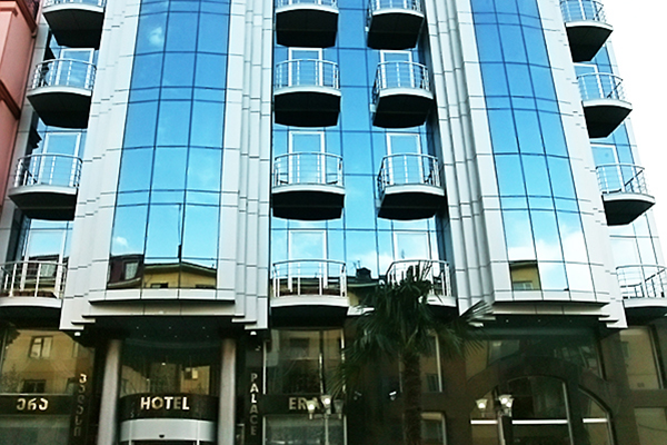 Отель Era Palace,Фасад