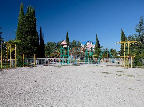 Санаторий Коралл (Адлеркурорт) Детская площадка
