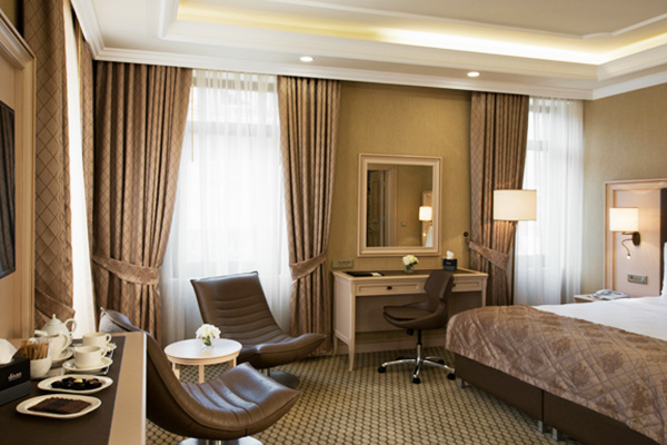 Отель Divan Suites Batumi,Сorner suite
