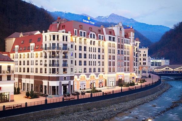 Гостиница Golden Tulip Rosa Khutor (Голден Тюлип Роза Хутор),Фасад