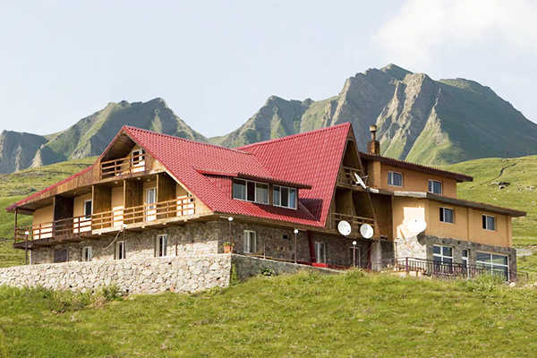 Отель Gudauri Hut,Фасад