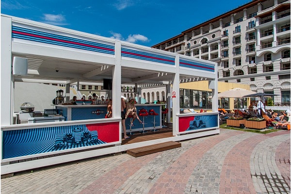 Отель Marriott Krasnaya Polyana (Сочи Марриотт Красная поляна),Pool Bar