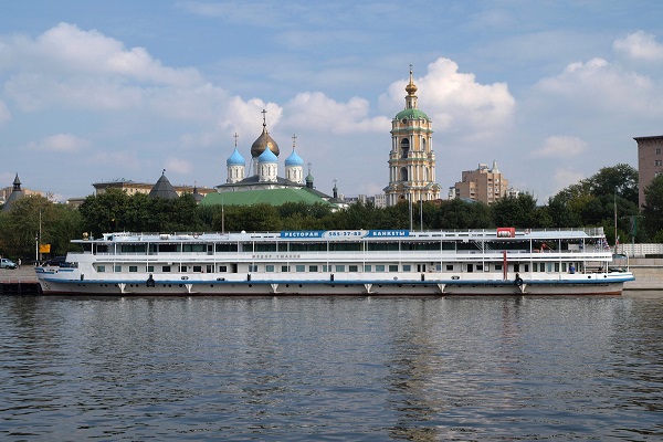 Отель Holiday Inn Tagansky,Причал экскурсионных теплоходов