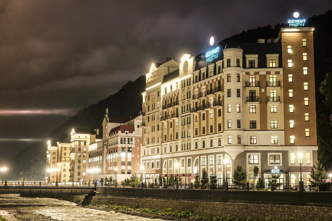 Отель AZIMUT Hotel Freestyle Rosa Khutor,Внешний вид