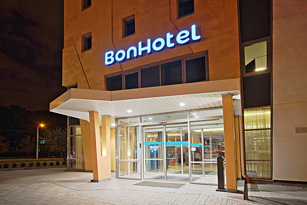 Отель BonHotel ,