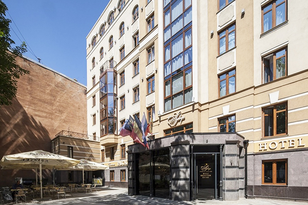 Гостиница Aglaya Hotel & Courtyard,Фасад отеля