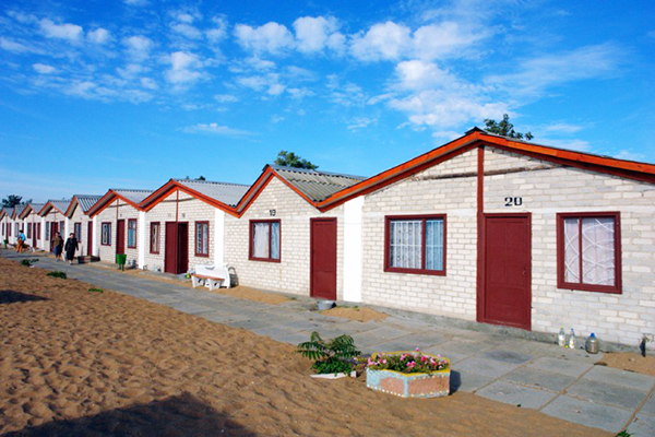 Туристско-оздоровительный комплекс Золотой Пляж  Каменные домики