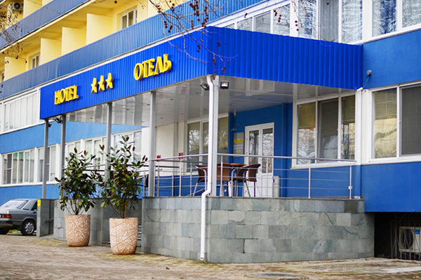 Гостиница Оптима Севастополь Вход в отель