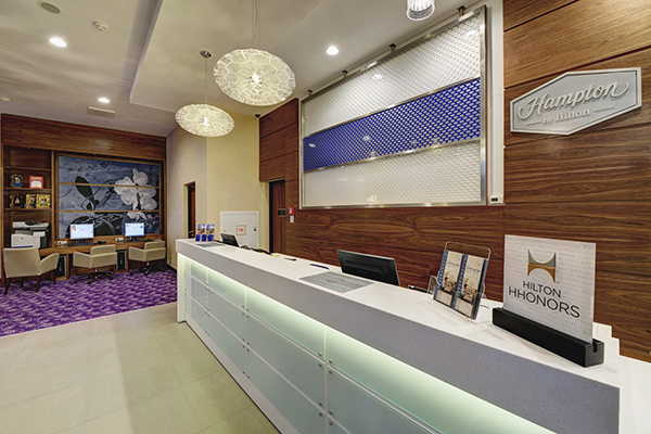 Гостиница Hampton by Hilton Volgograd Profsoyuznaya,Ресепшн