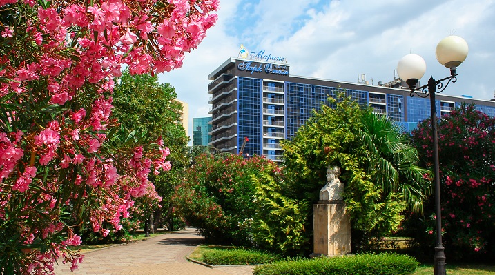 Гостиница Marins Park Hotel (Маринс Парк Отель),Внешний вид