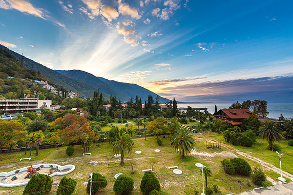 Отель Санрайз Гарден (Sunrise Garden),Комсомольский парк