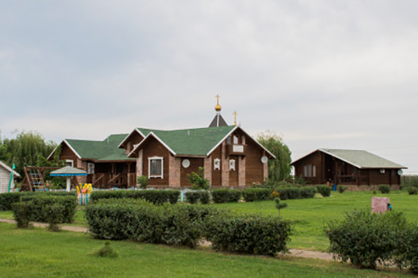 Турбаза Пеней Рыболовно-туристическая база,Территория