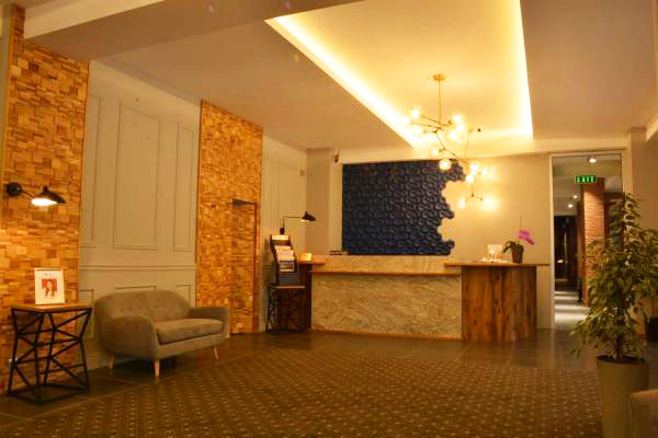 Отель Best Western Tbilisi,Ресепшн