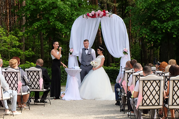 Свадьбы (Weddings)