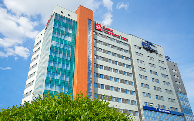 Отель Hilton Garden Inn,Facade