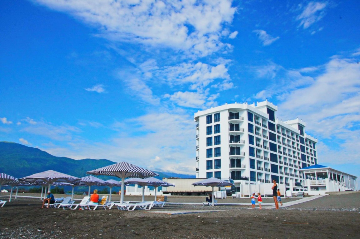 Отель Парадайз Бич (Paradise Beach),пляж