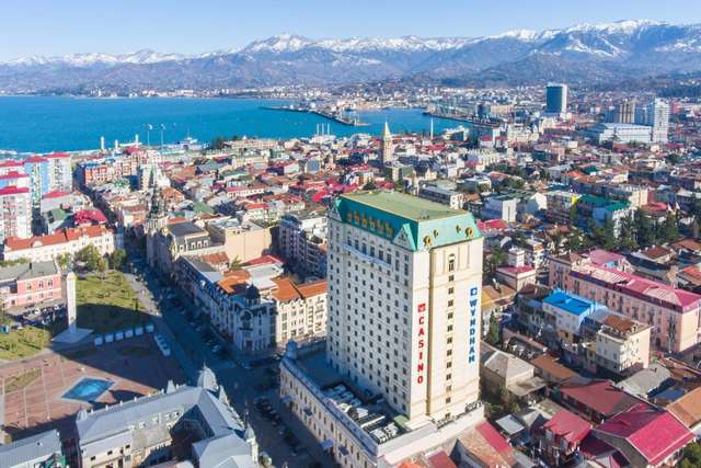 Отель Wyndham Batumi,