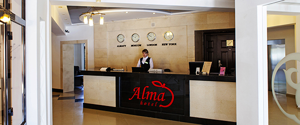 Отель Alma Hotel,стойка регистрации