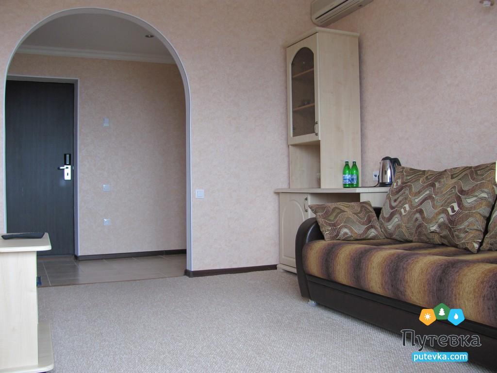 Люкс 2-комнатный 2-местный (корп. 8), фото 1