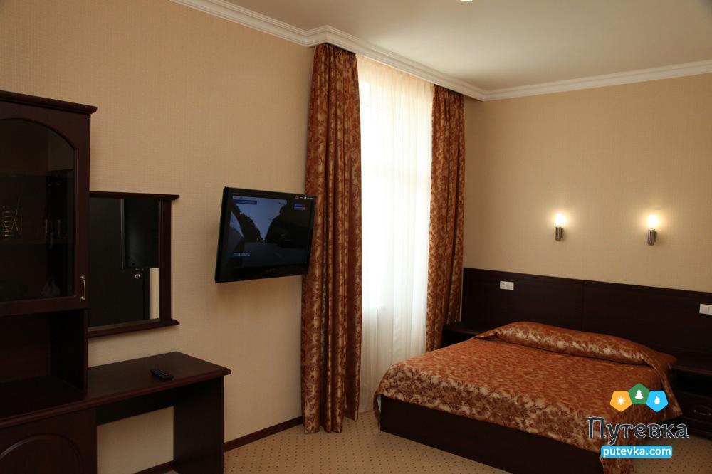 Номер семейный 2-местный l категория (корп. 1, 2), фото 1