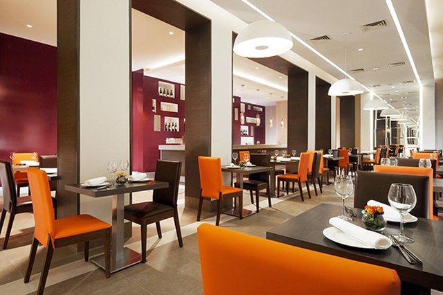 Отель Courtyard Marriott Sochi Krasnaya Polyana (Кортъярд Марриотт Сочи Красная Поляна, ex. Gorky Plaza) ,