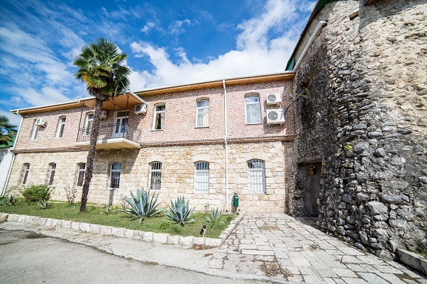 Гостиница Абхазия ,общий вид