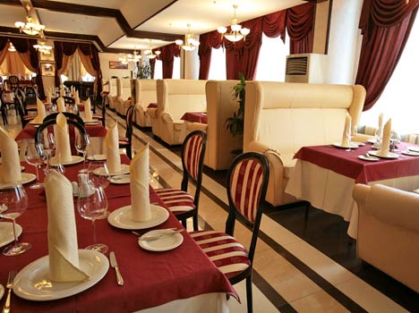 Гостиничный комплекс Салют Ресторан «Вояж»