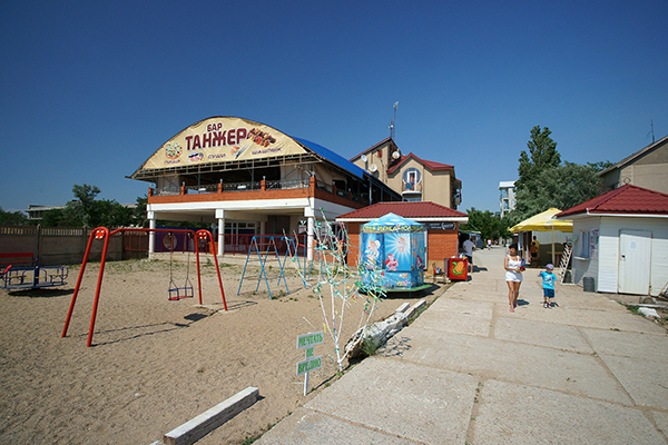 Пансионат Танжер,Дорога на пляж