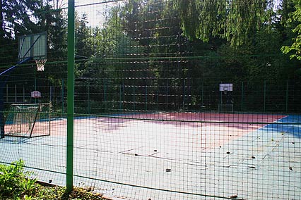 Спортивная площадка