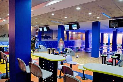 Отель Islande hotel,Боулинг